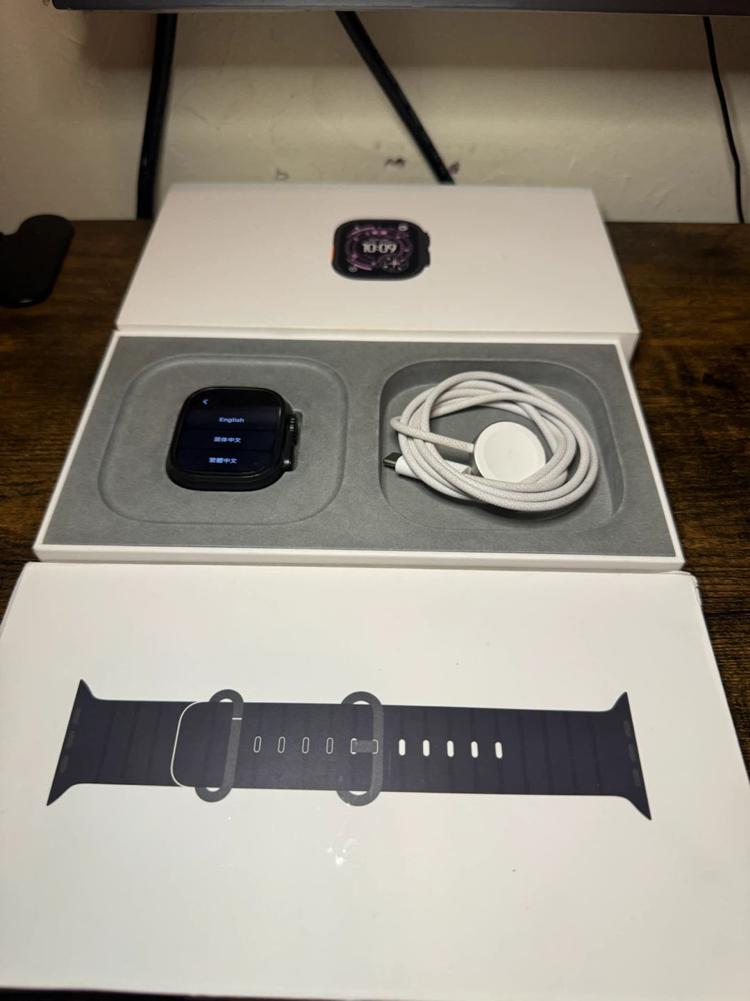 Apple Watch Ultra 3 49mm Black Ocean Band - photo 3