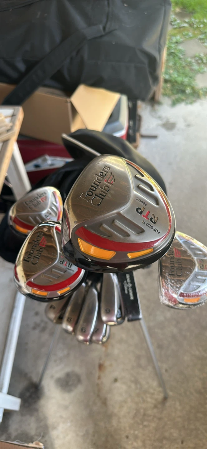 Founders Club Golf Club Set with Bag - photo 4