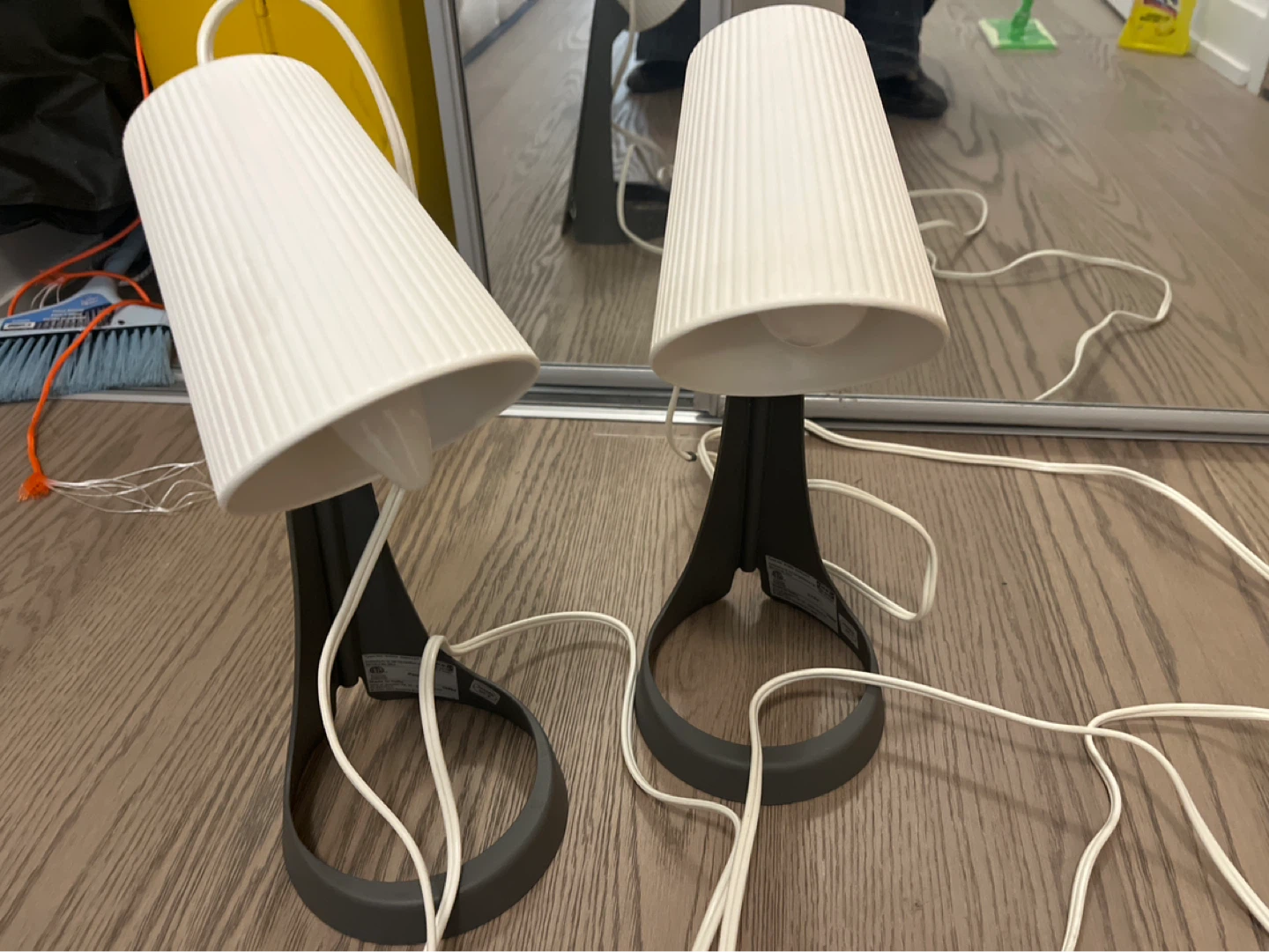 White Pleated desk LampX2
