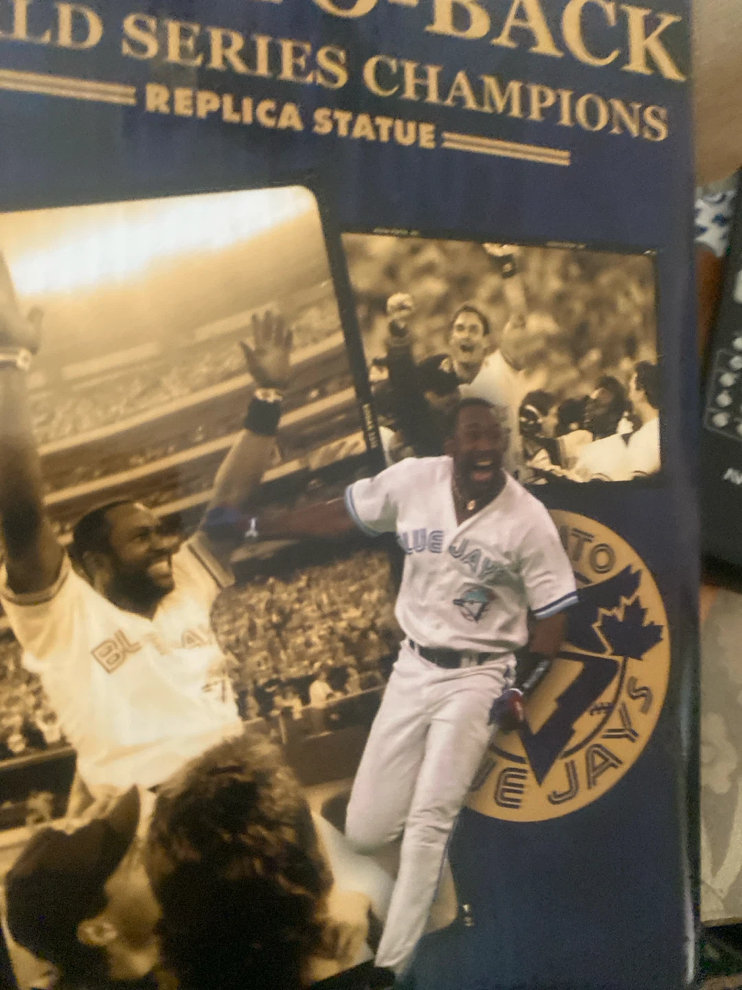 Toronto Blue Jays Back-to-Back World Series Champions Statue - photo 3