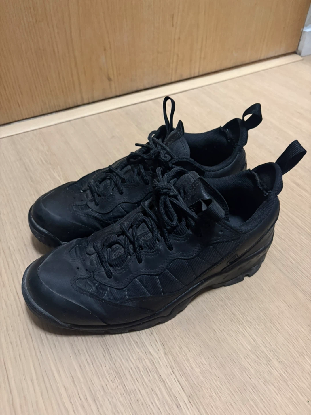 Nike AIR ACG - MENS 9