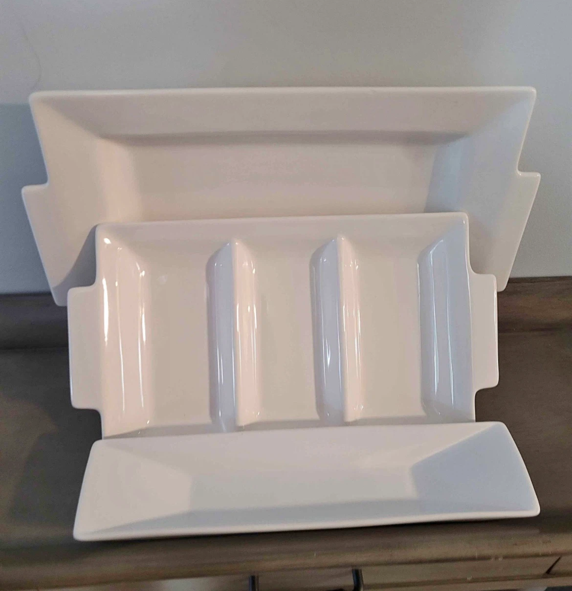 H&H White Serving Platters (Set of 3)