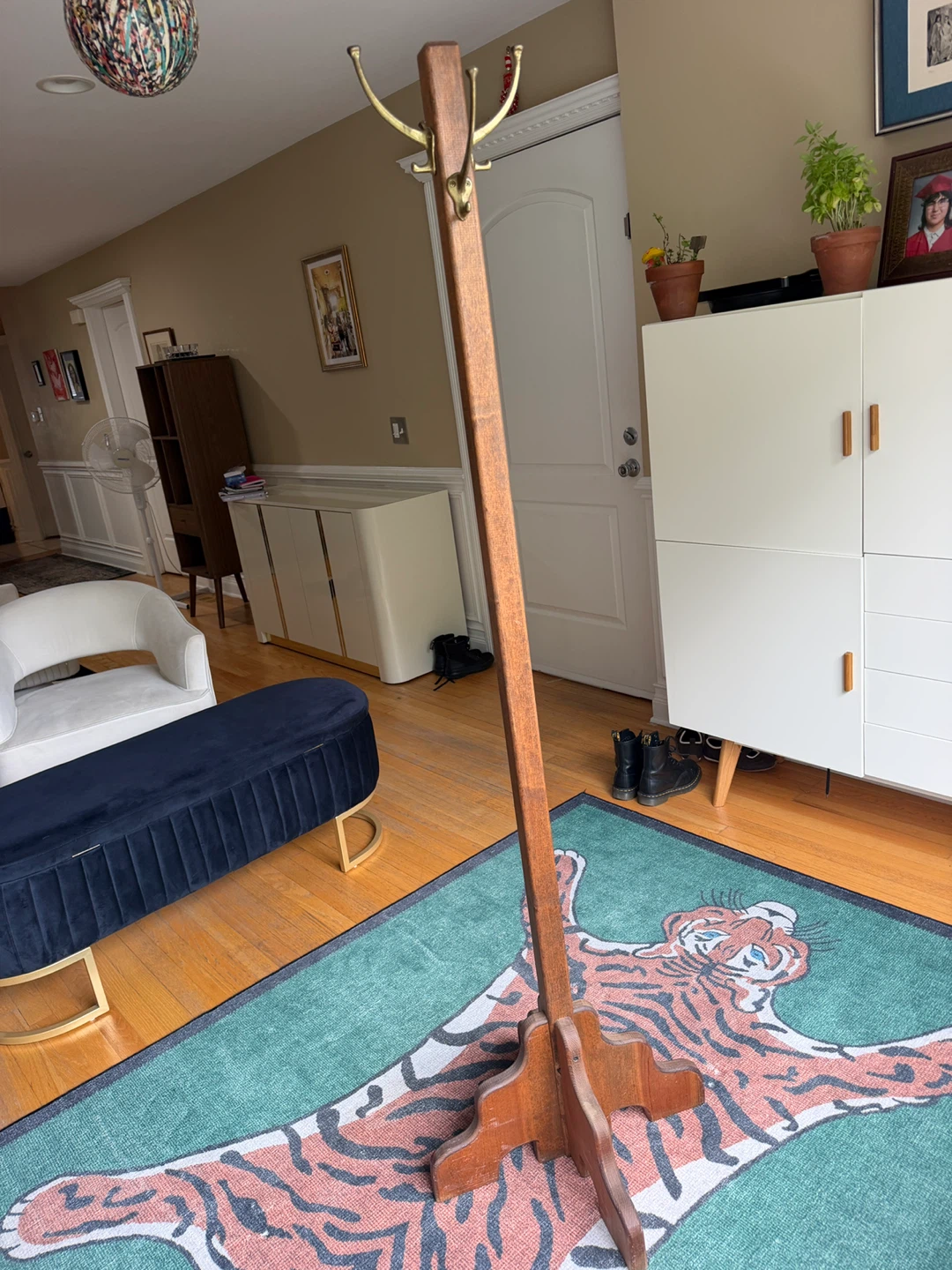 Wooden Hall Tree Coat Rack - photo 3
