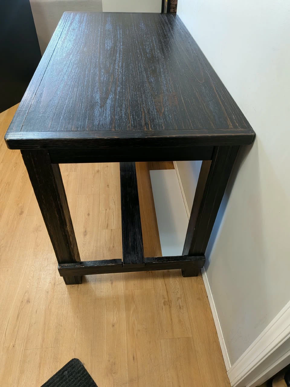 Dinning table