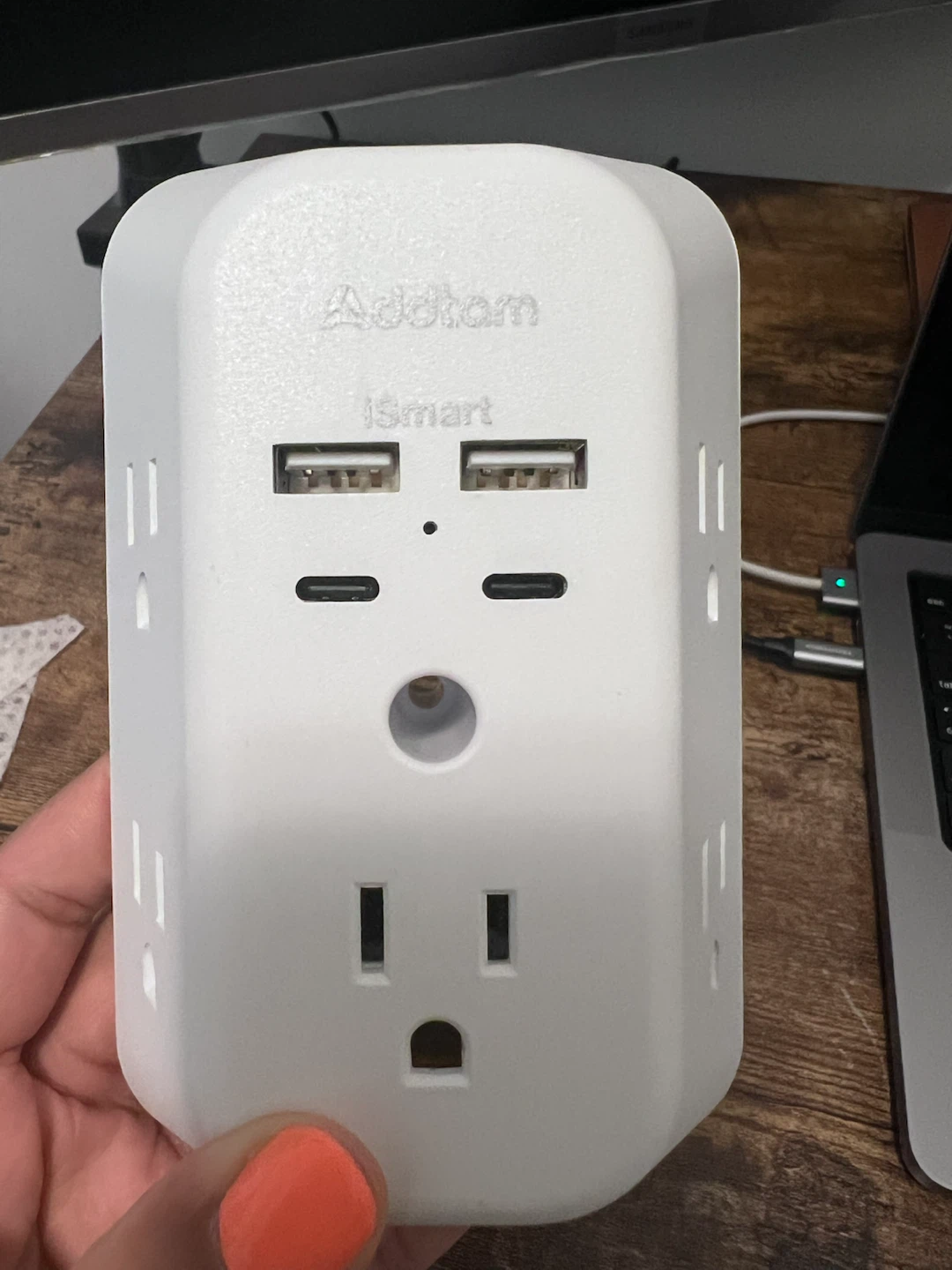 Addtam iSmart Wall Outlet Extender with 2 USB Ports