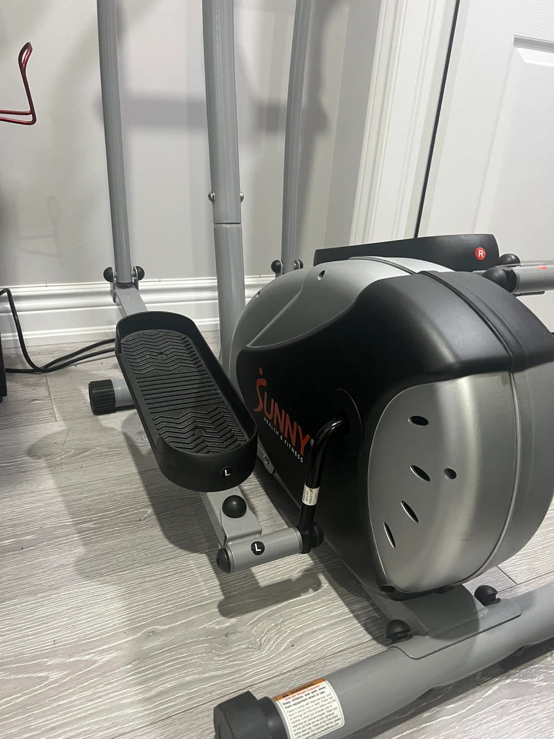 Sunny Health & Fitness Elliptical - photo 2