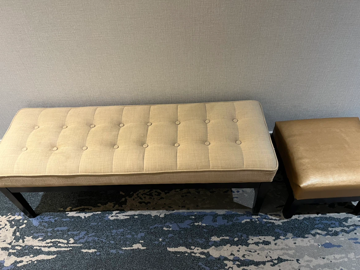 Tufted Upholstered Bench and Ottoman Set - photo 2