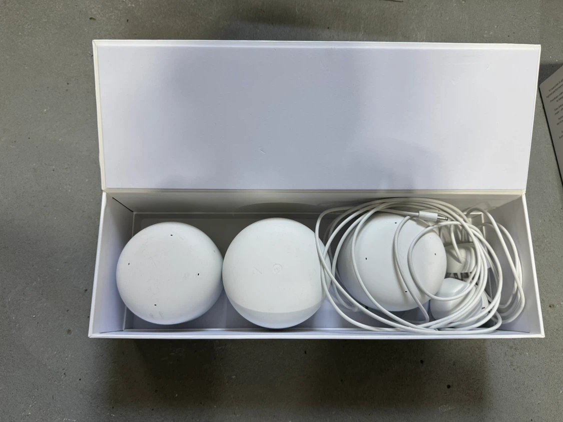 Google Nest Wifi 3-Pack Router System - photo 4