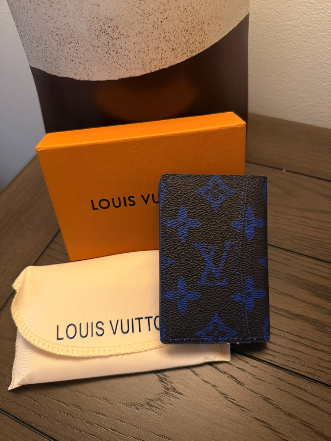 Louis Vuitton wallet - photo 2