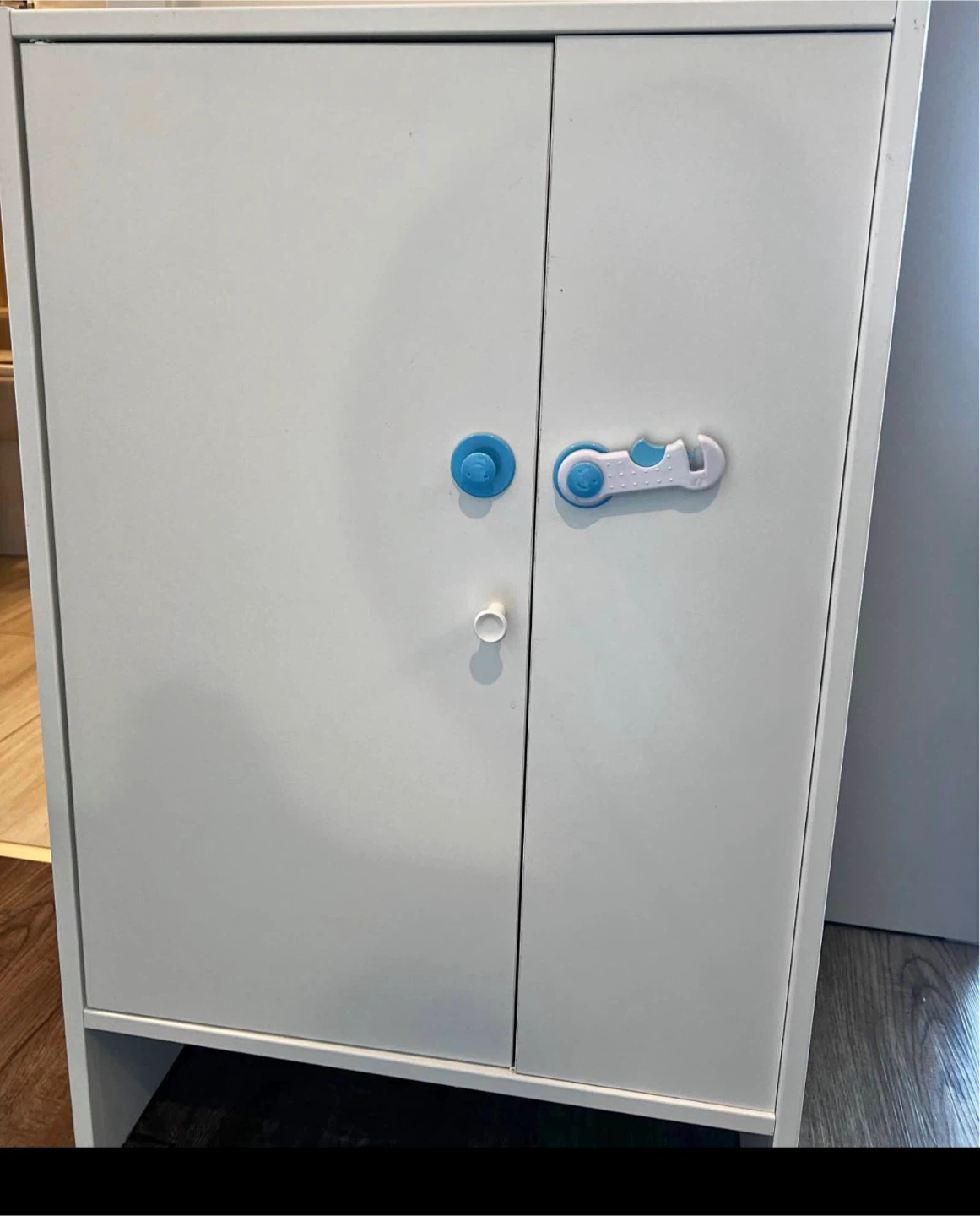 White Two-Door Cabinet with Safety Locks - photo 2