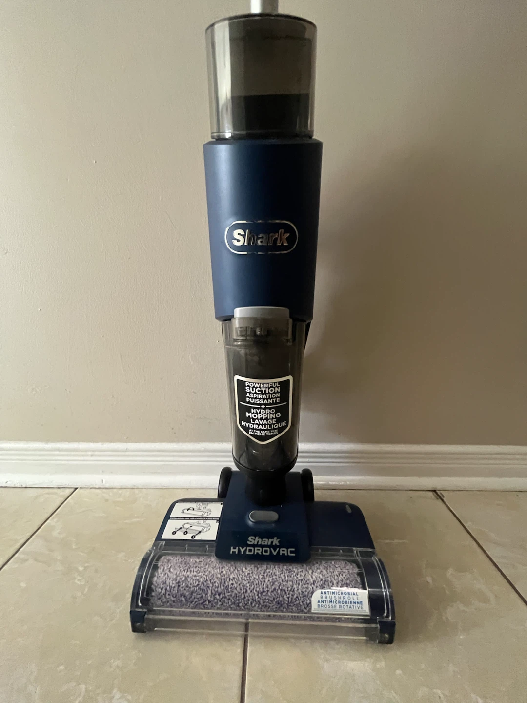 Brand new shark hydrovac vacuum - photo 2