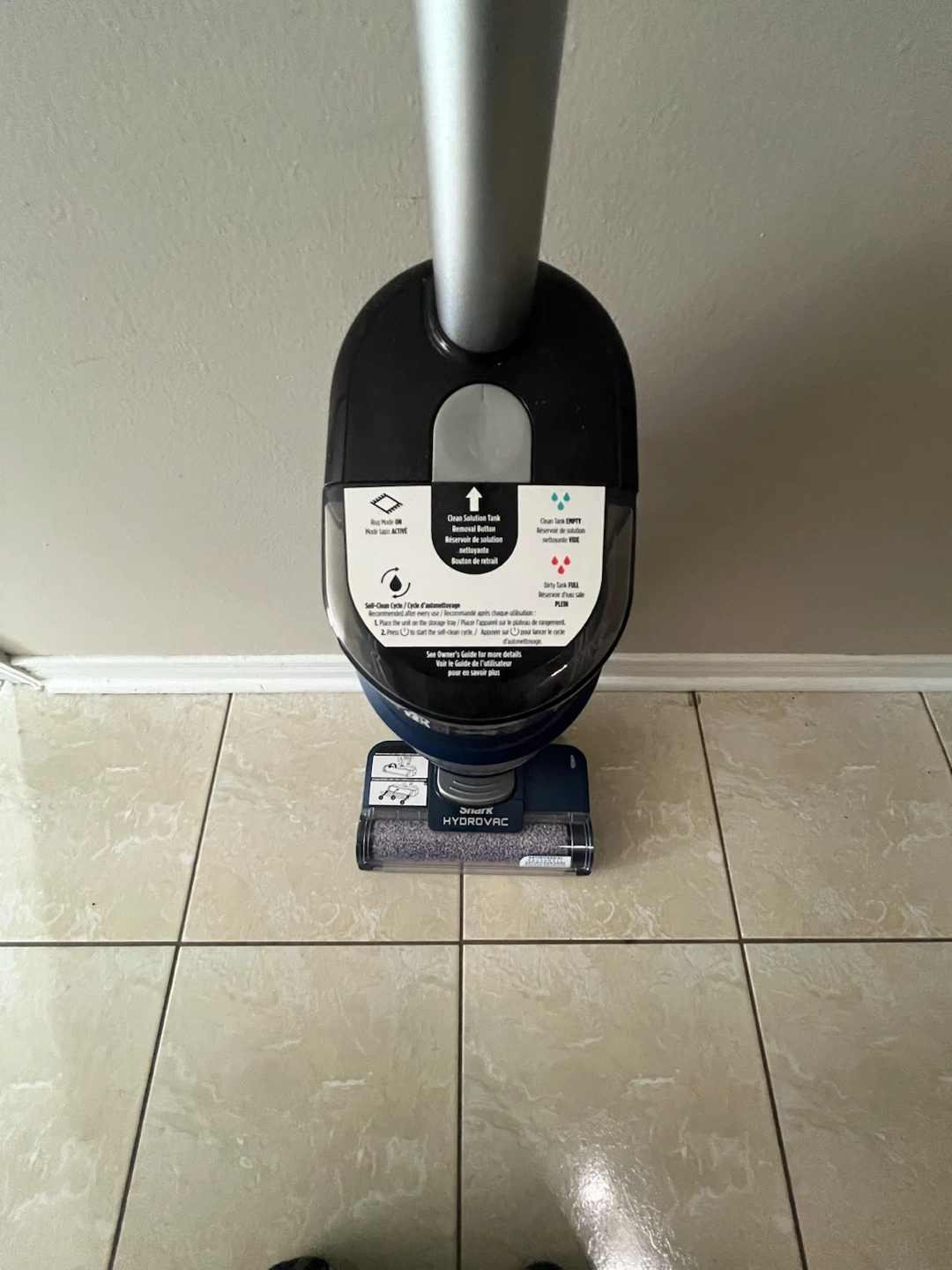 Brand new shark hydrovac vacuum - photo 3