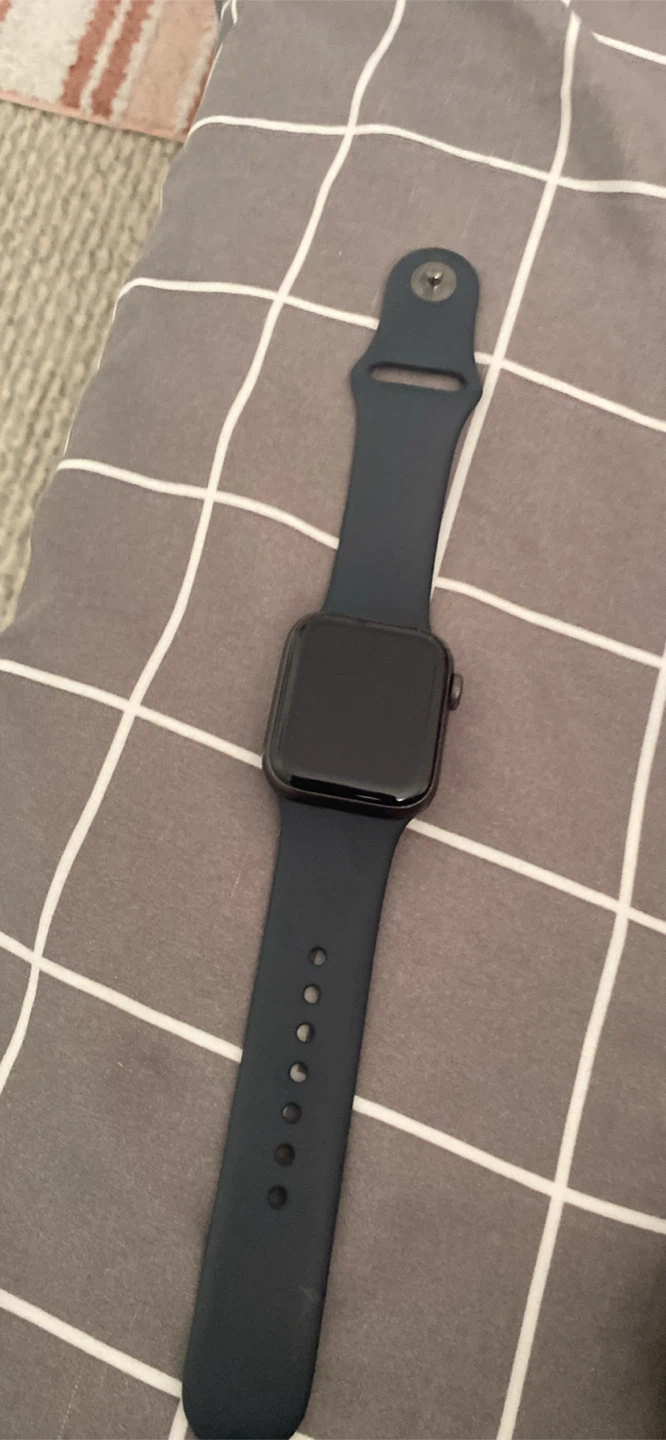 Apple Watch Series 7 - photo 4