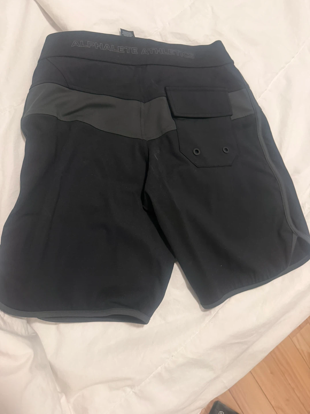 ALPHALETE Athletic Shorts - Black - Size 28