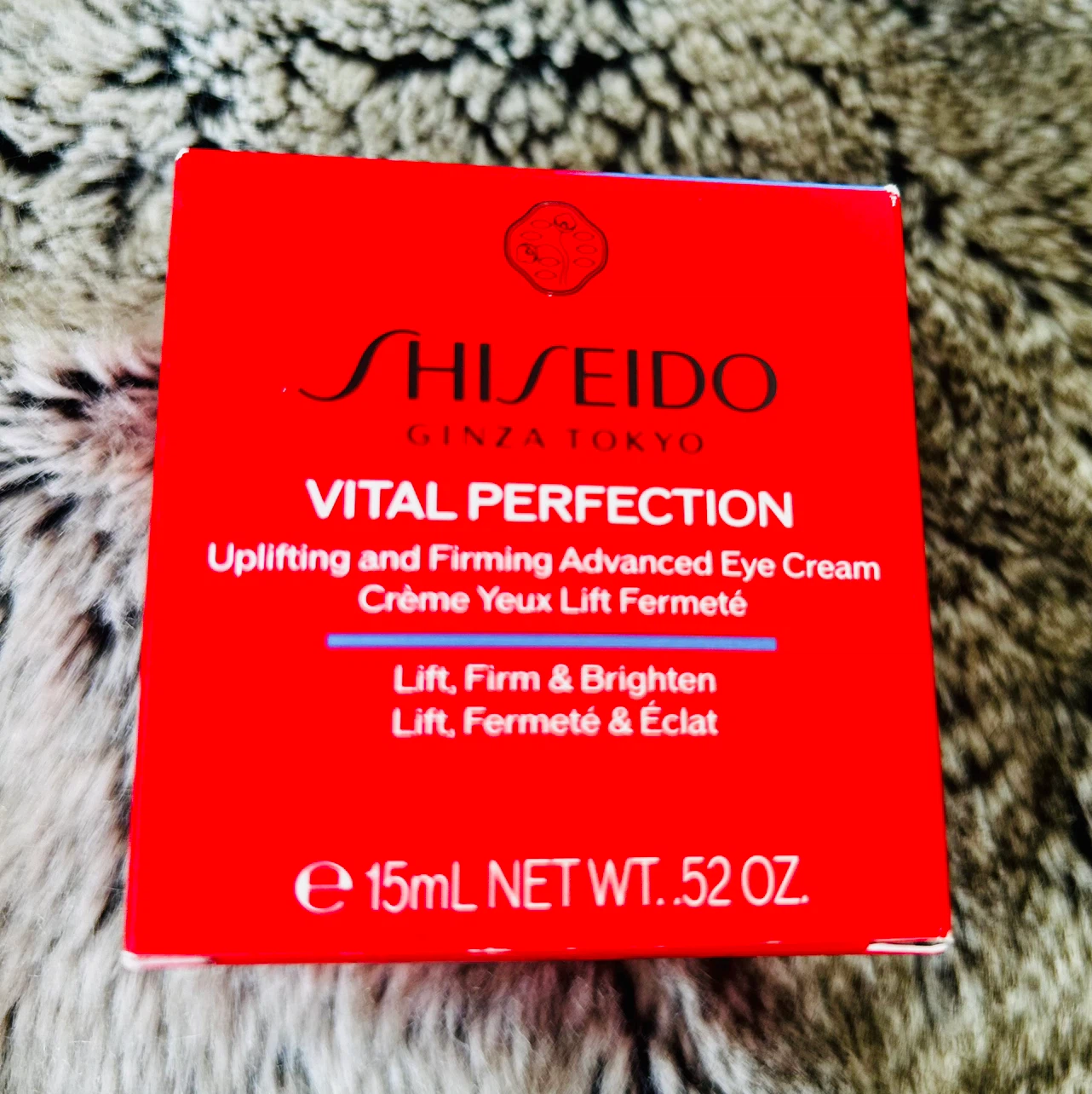 Shiseido Vital Perfection Uplifting and Firming Eye Cream 15mL