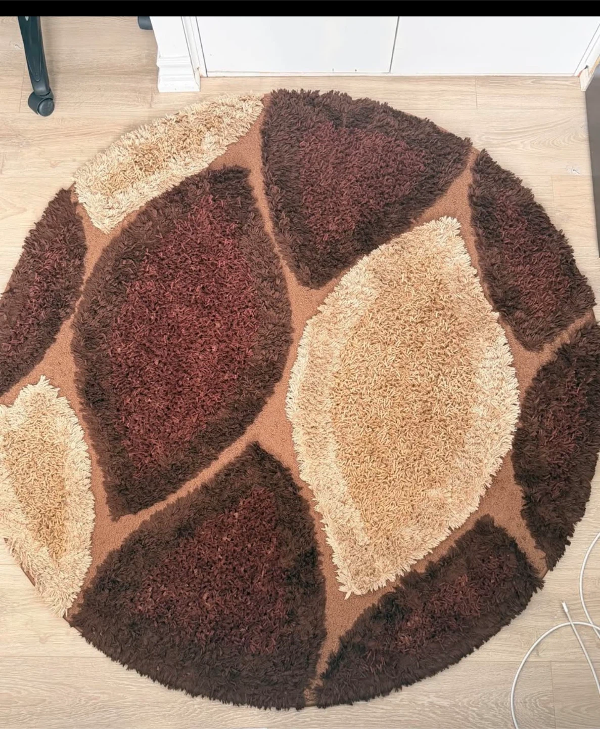 Round Shaggy Area Rug