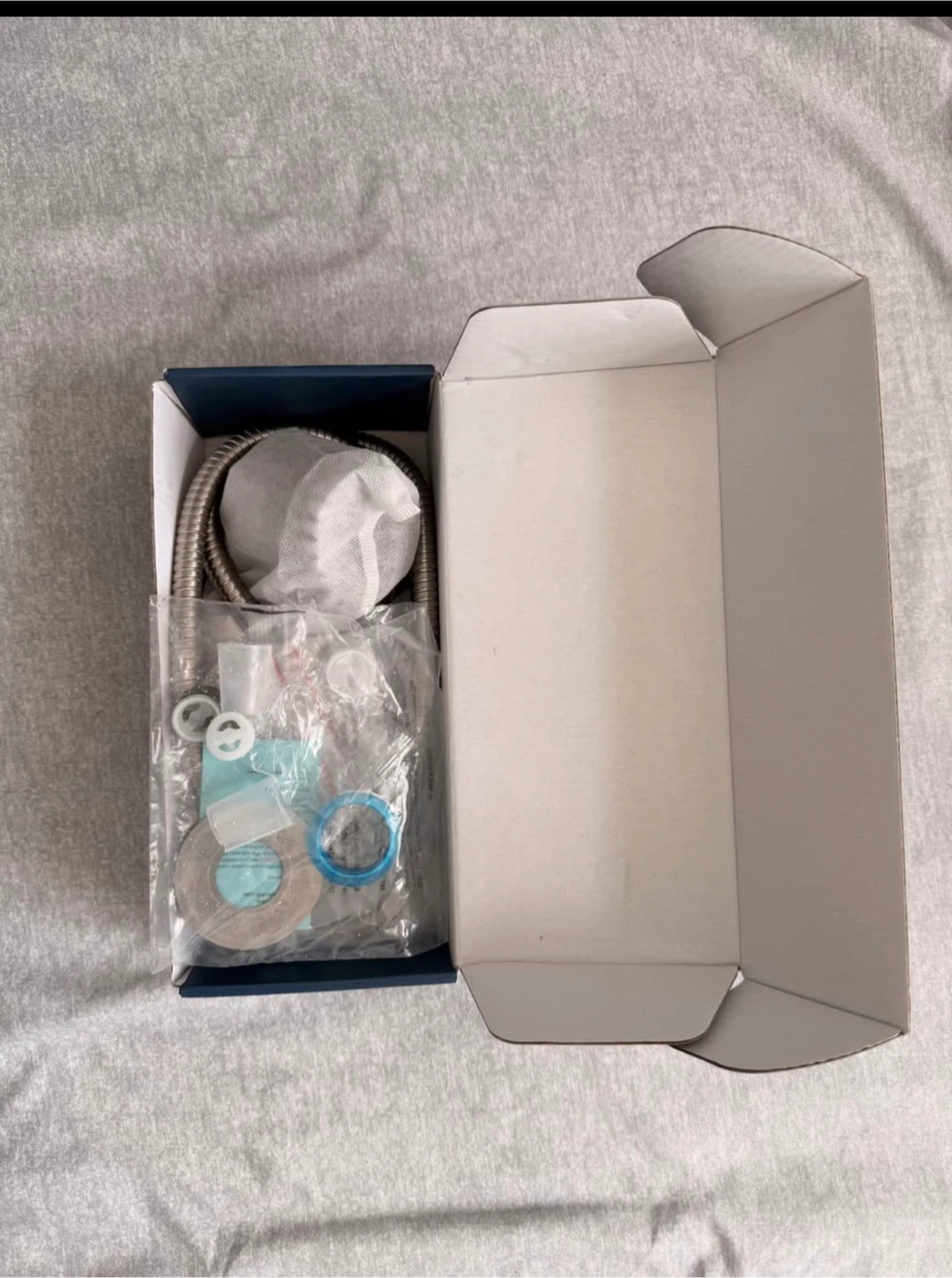 High-Pressure Shower Head with Hose and Accessories - photo 4