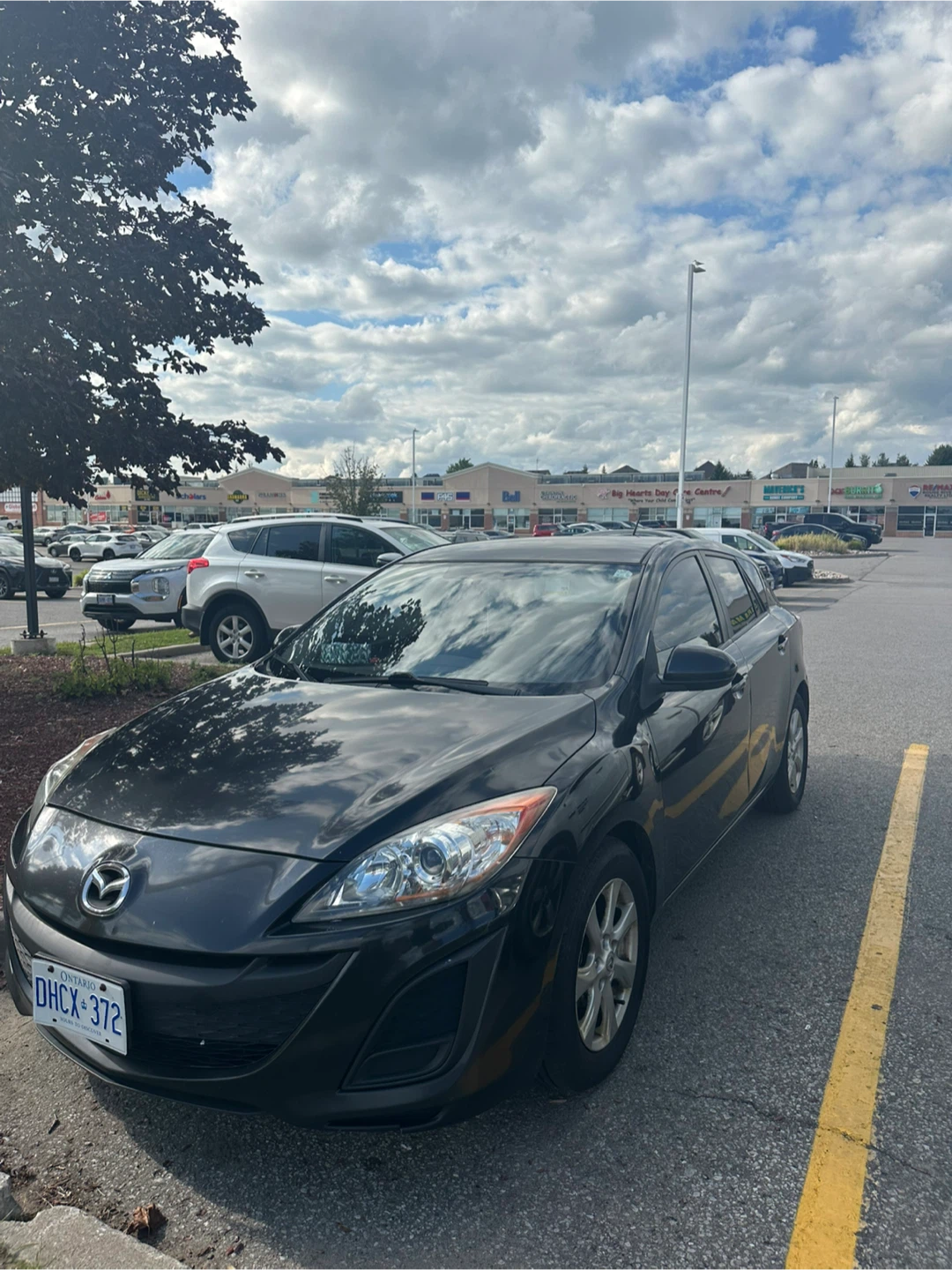 Black Mazda 3 Hatchback