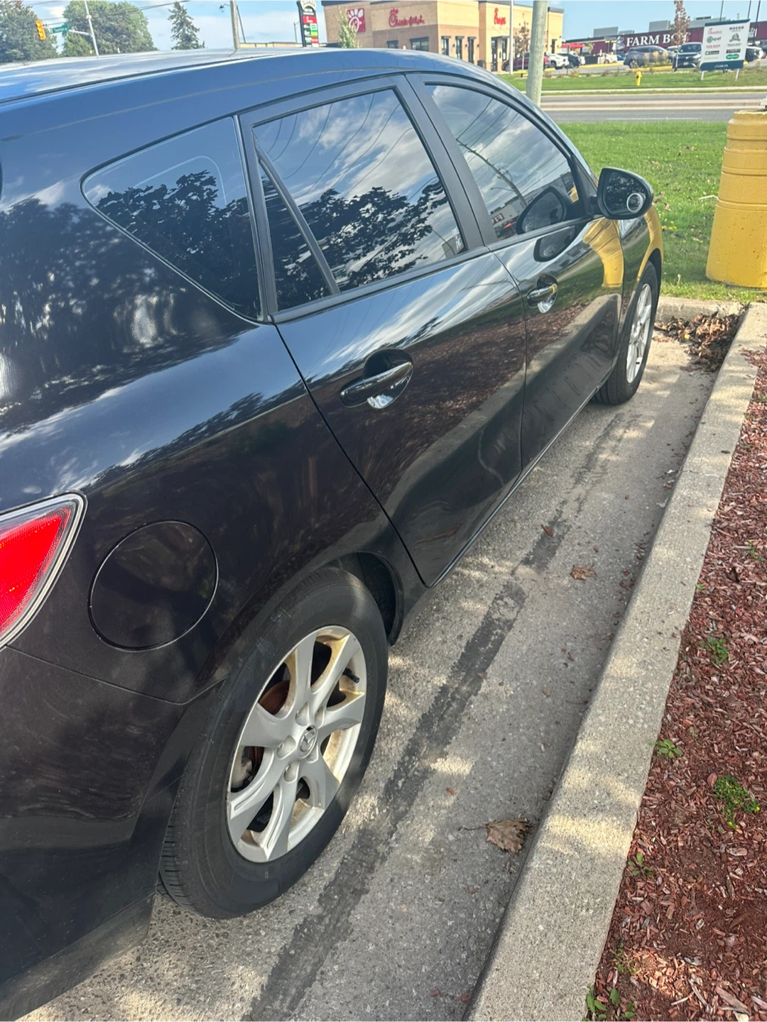 Black Mazda 3 Hatchback - photo 4