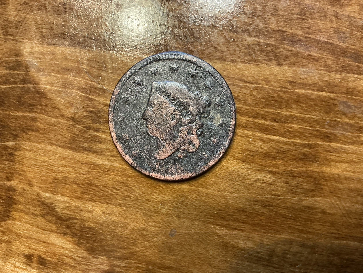 1831 USA CORONET Head Cent Coin !