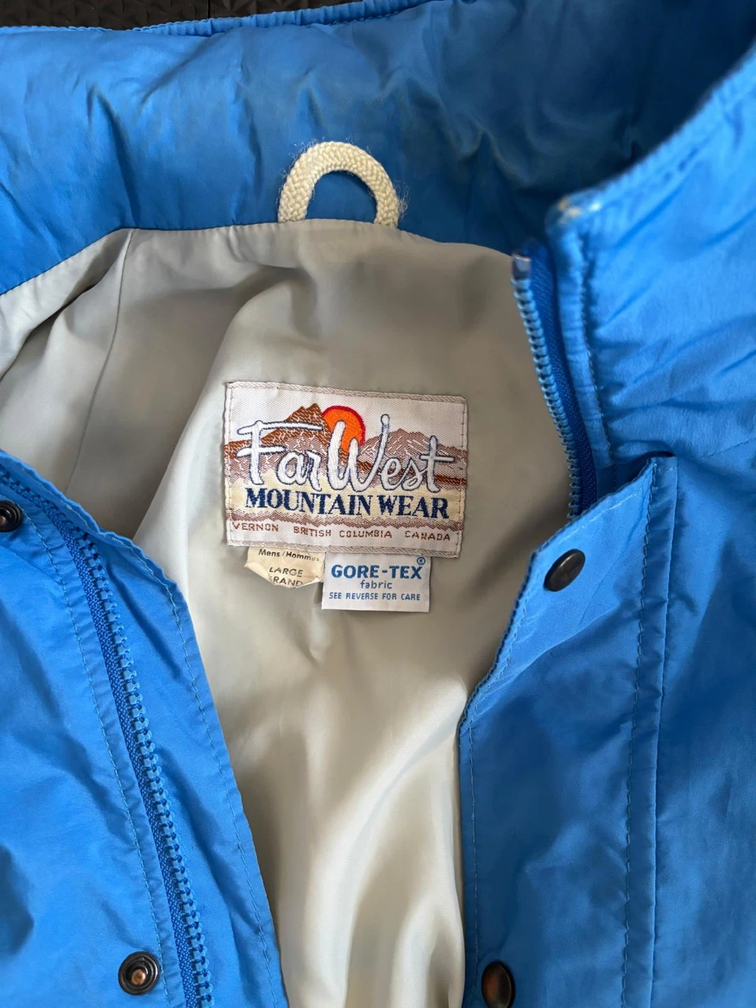 Far West Mountain Wear Gore-Tex Jacket - photo 2