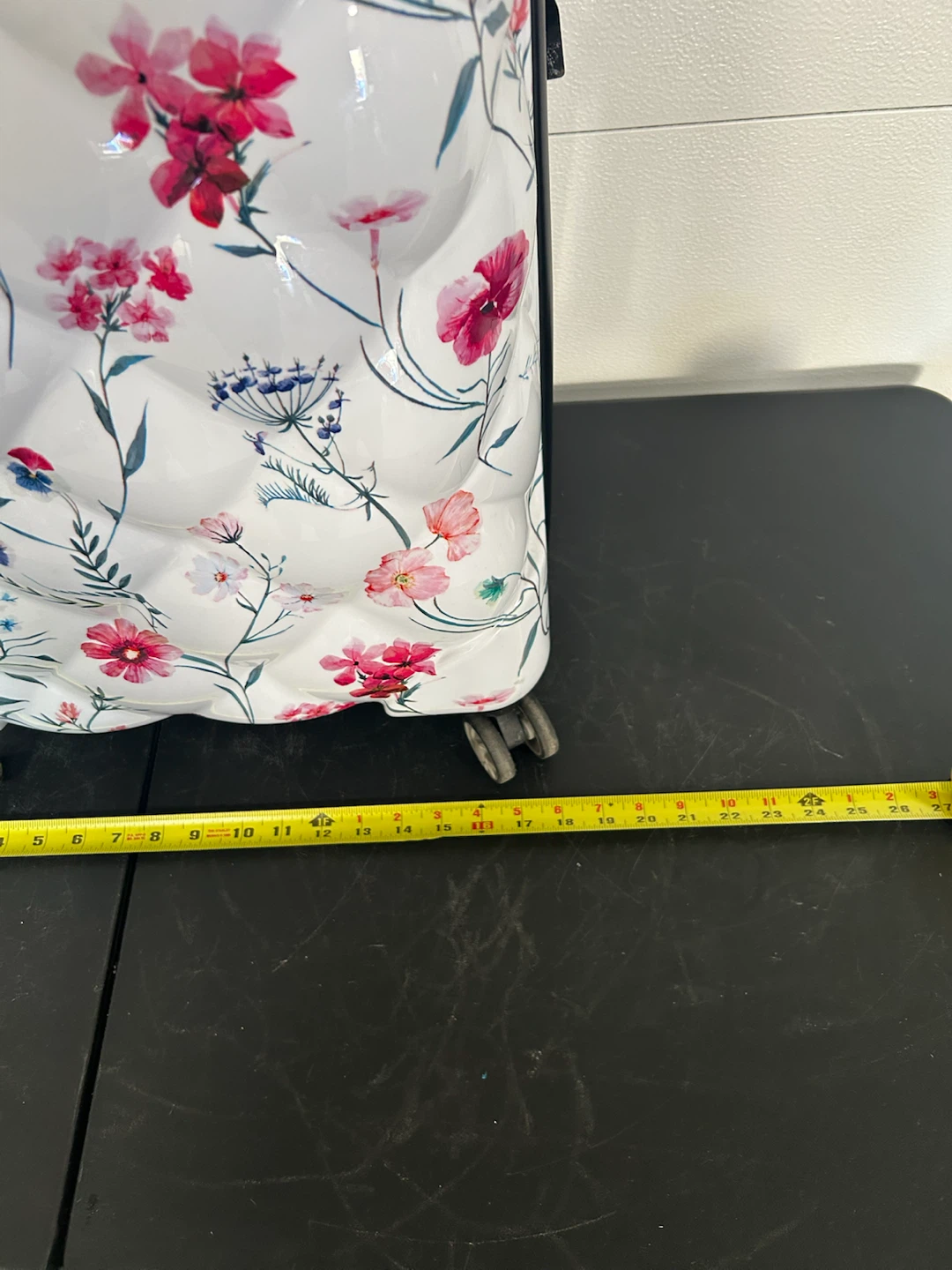 IT Girl Floral Suitcase - photo 5