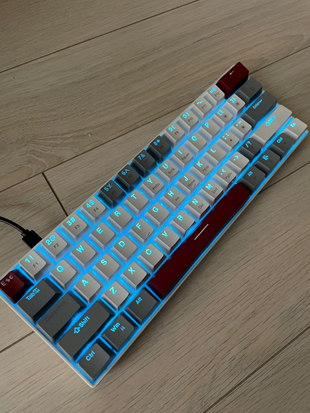 Star61 gaming mechanical keyboard - photo 2