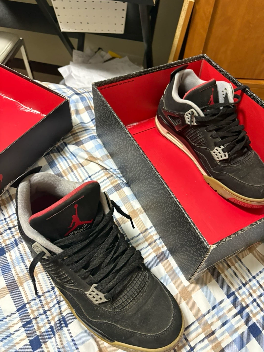 Air Jordan 4 Retro "Bred" Sneakers - photo 2