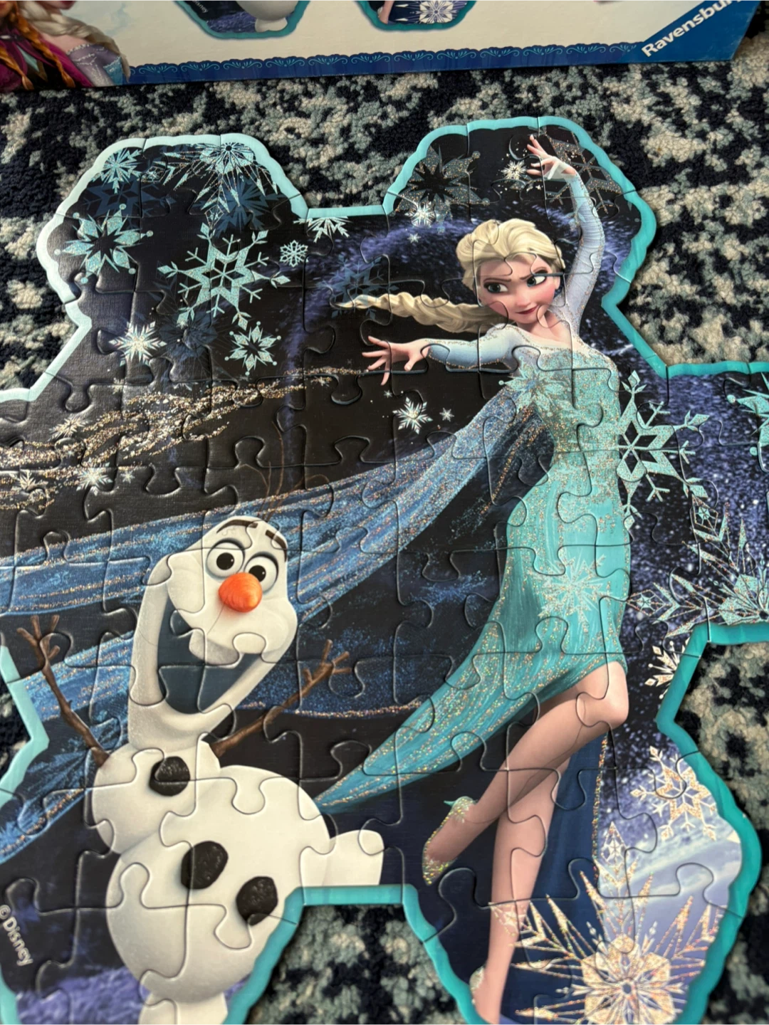 Ravensburger Frozen Shaped Puzzle with Glitter - 73 Pieces - photo 4