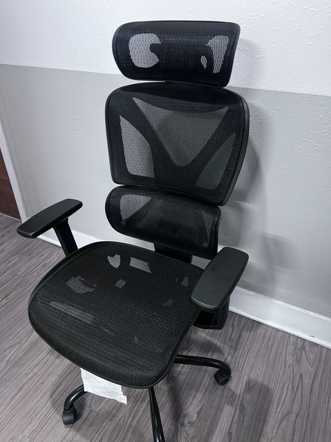 Ergonomic Mesh Office Chair - photo 2