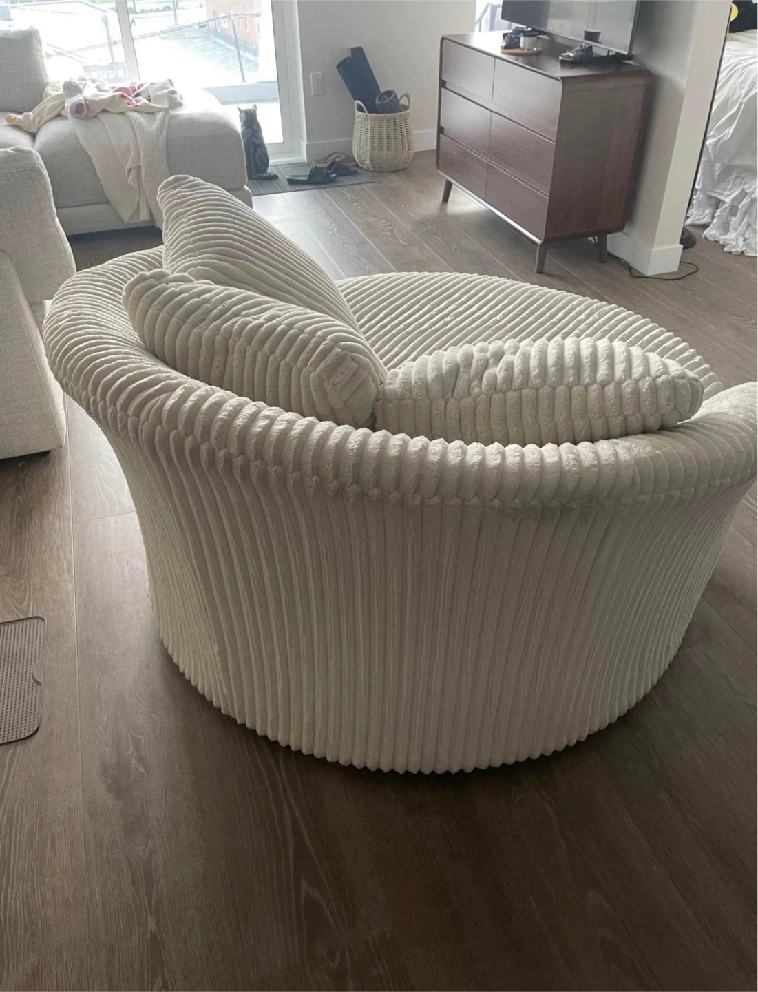 Reading chair - photo 3
