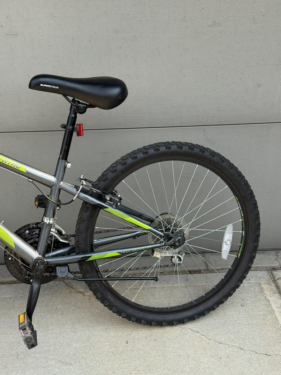 Supercycle Nitro 24" Youth Mountain Bike (with Helmet & Lock) - photo 3
