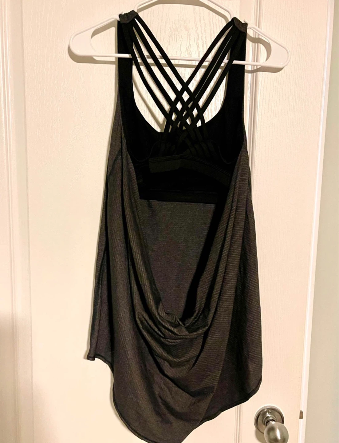 Lululemon Women's Tank Top - photo 2