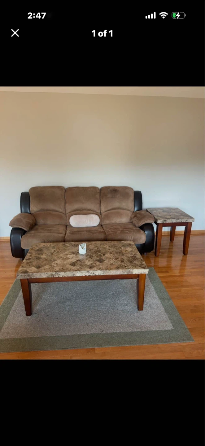Sofa sleeper and matching recliner love seat - photo 4