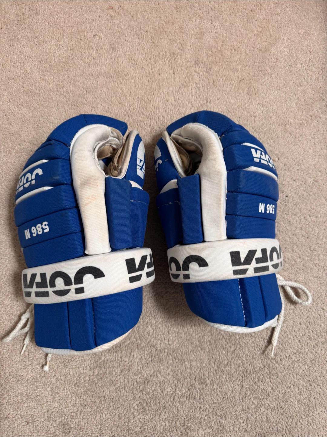 JOFA Hockey Gloves