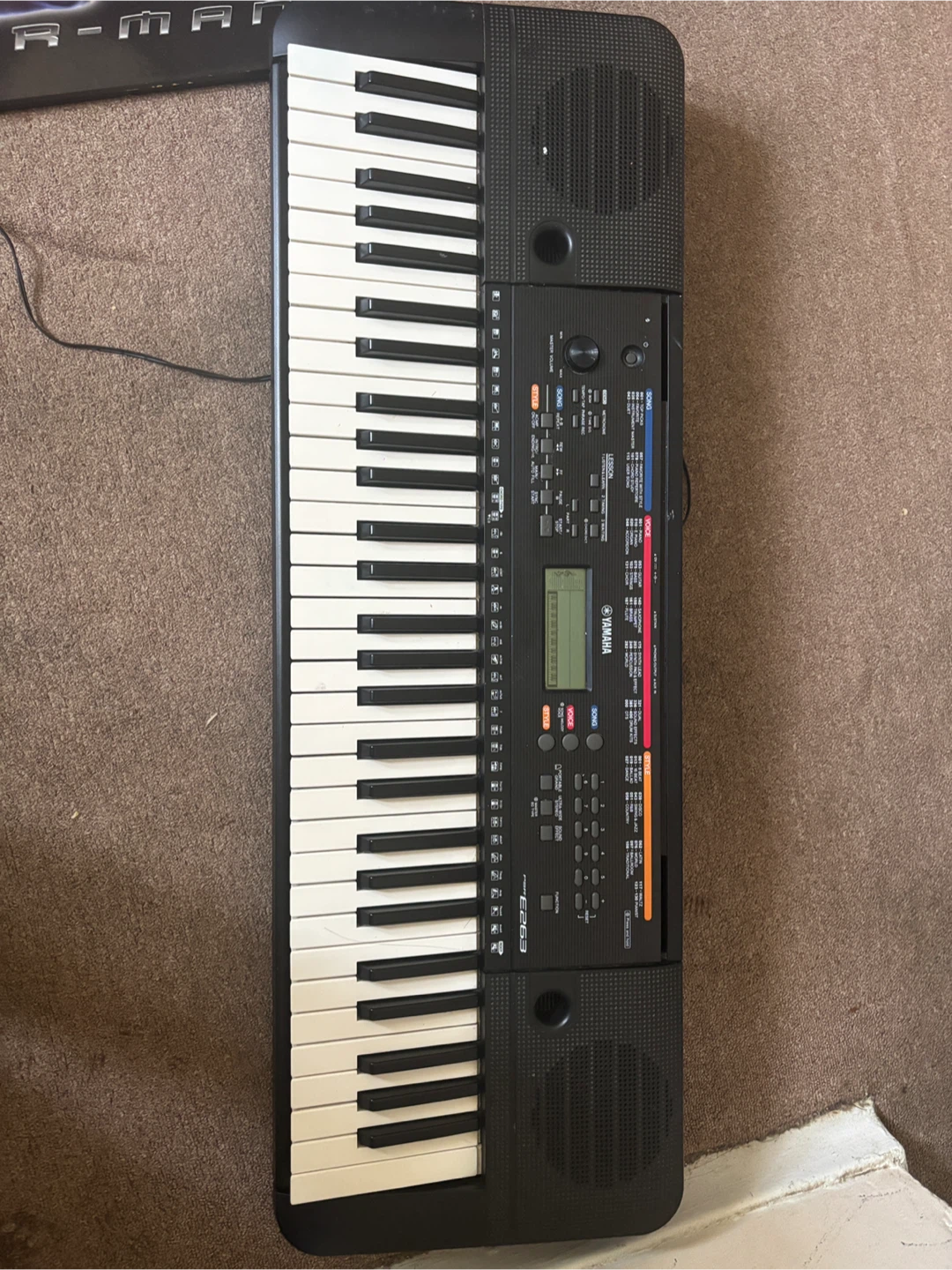 Yamaha EZ-23 Keyboard