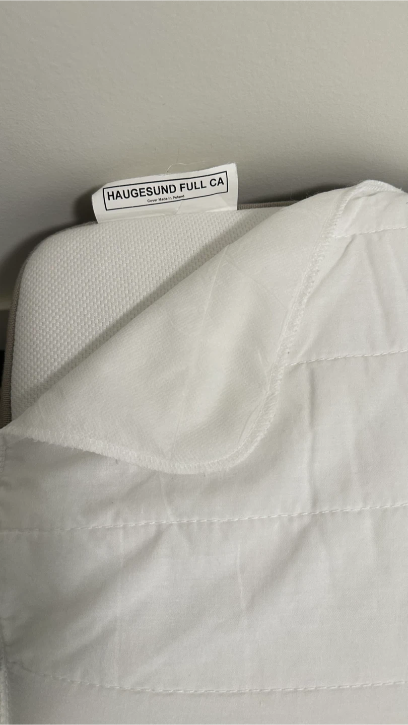 IKEA Double/Full Mattress and Mattress Protector - photo 3