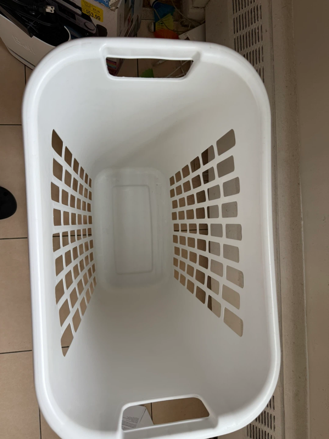 Sterilite White Laundry Basket - photo 2