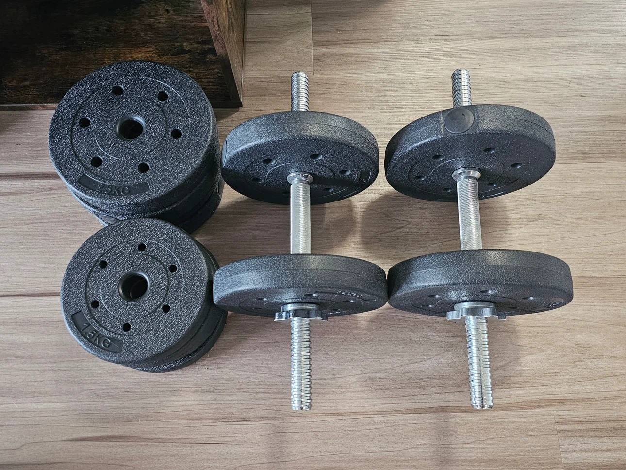 Adjustable Dumbbell Set