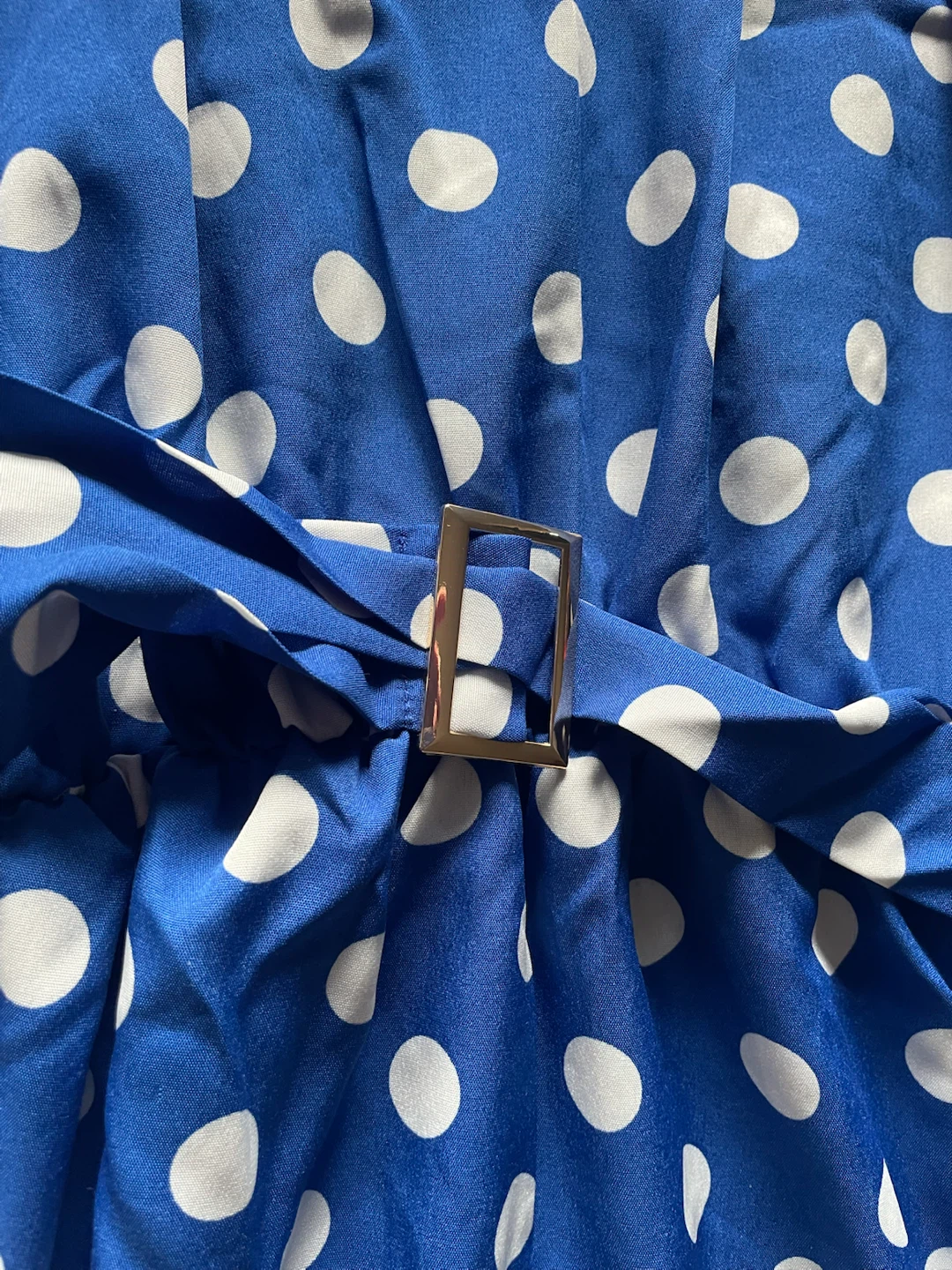 Blue v-neck dress with white polka dots. - photo 3