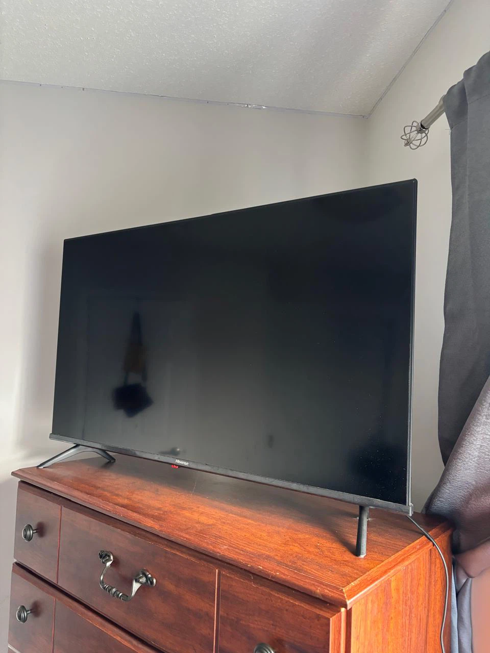 Wooden Dresser with 6 Drawers - photo 3