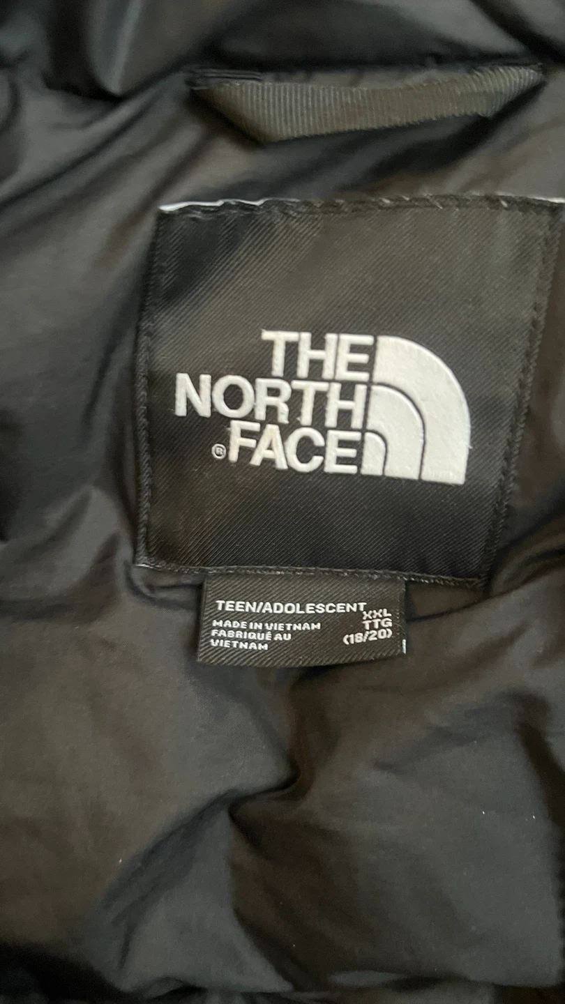 Kids XXL Northface 700 Puffer - photo 3