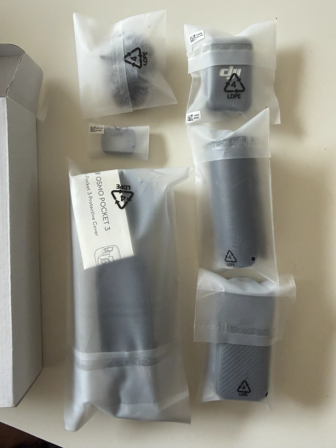 DJI Osmo Pocket 3 Creator Combo - photo 3