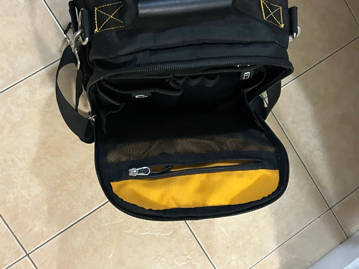 DEWALT ToughSystem 2.0 11-inch Compact Tool Bag - photo 4