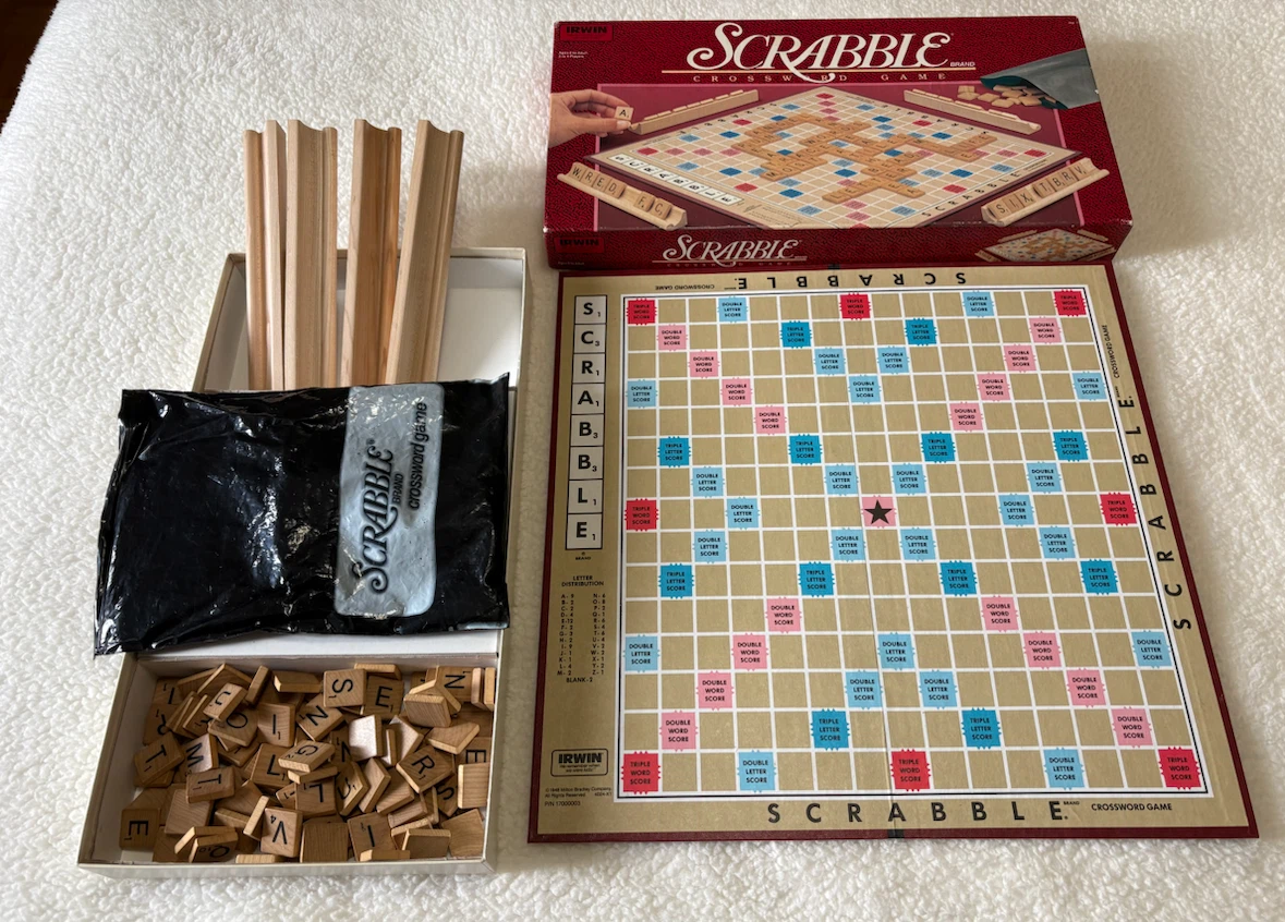 Irwin Scrabble Crossword Game - photo 2