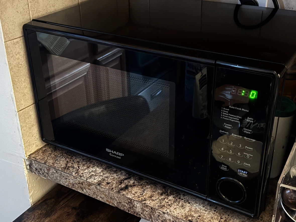 Sharp Carousel Microwave