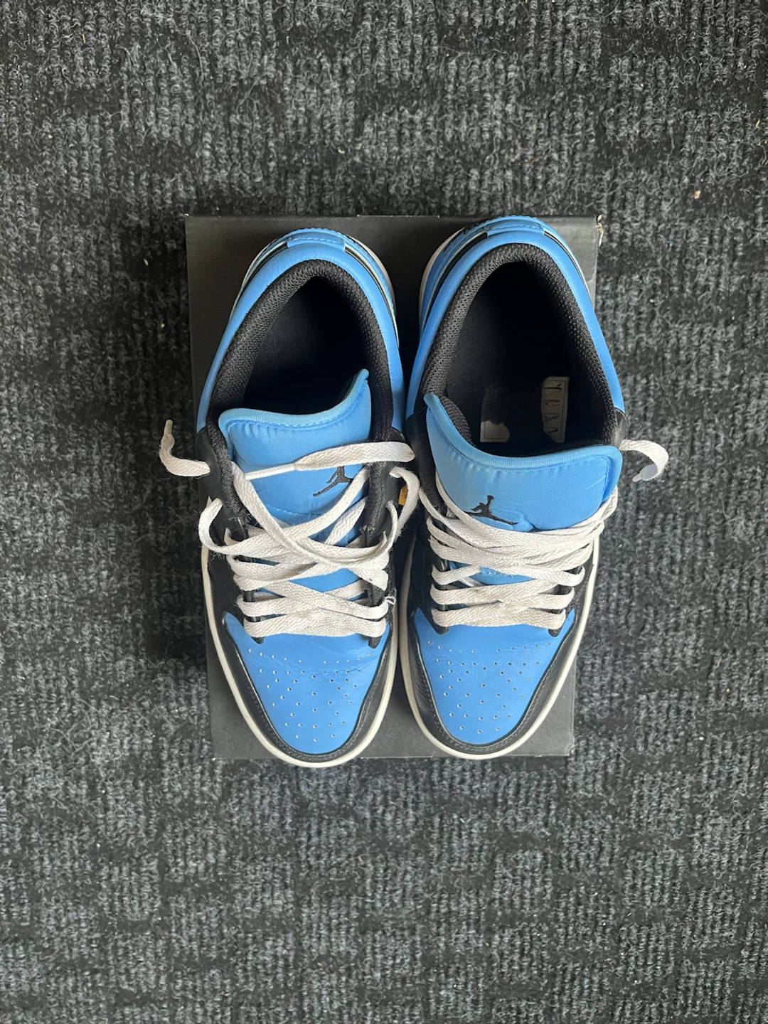 Air Jordan 1 Low UNC - photo 4