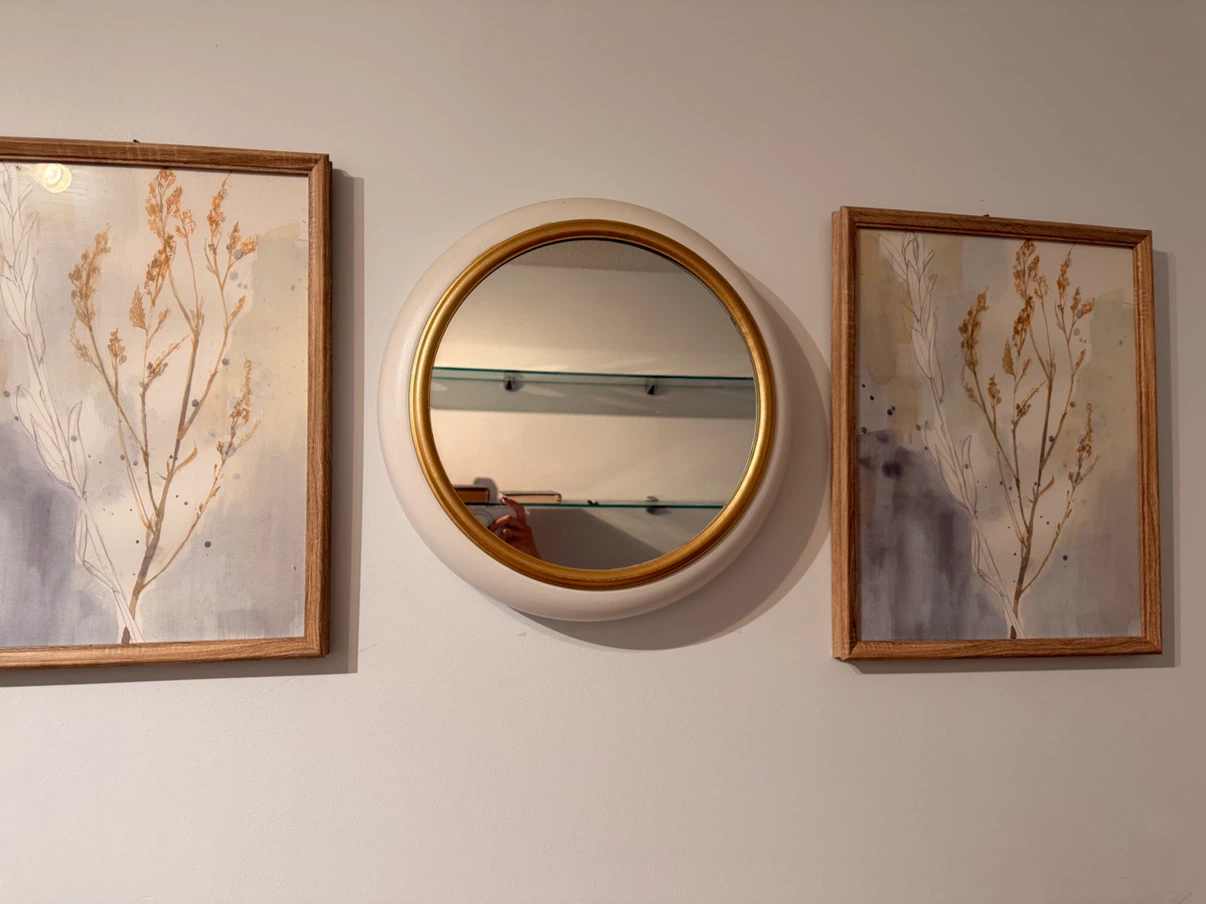 Round Wall Mirror with Gold Trim with two decorative frame