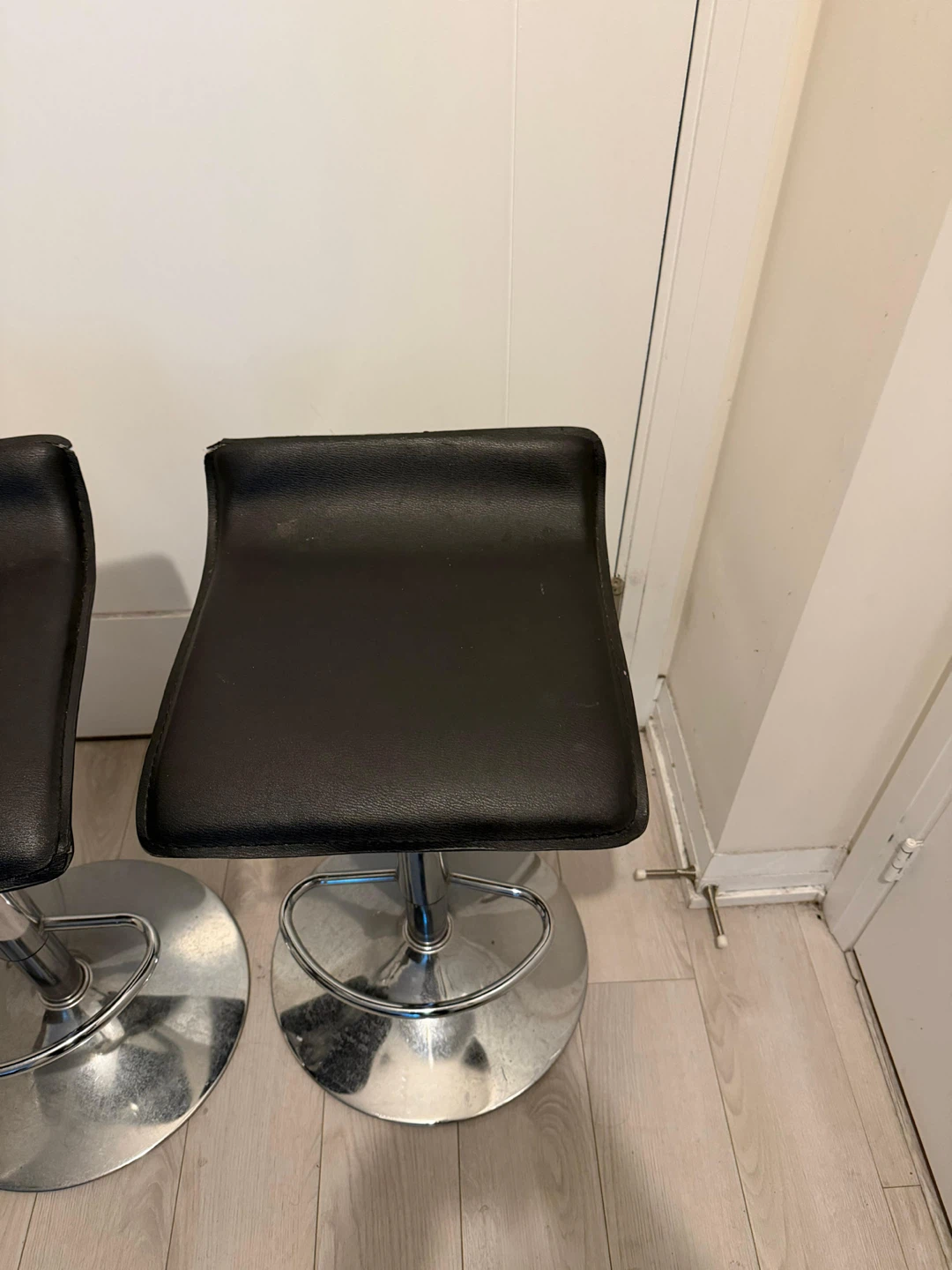 2 Black Faux Leather Bar Stools with Chrome Base - photo 3