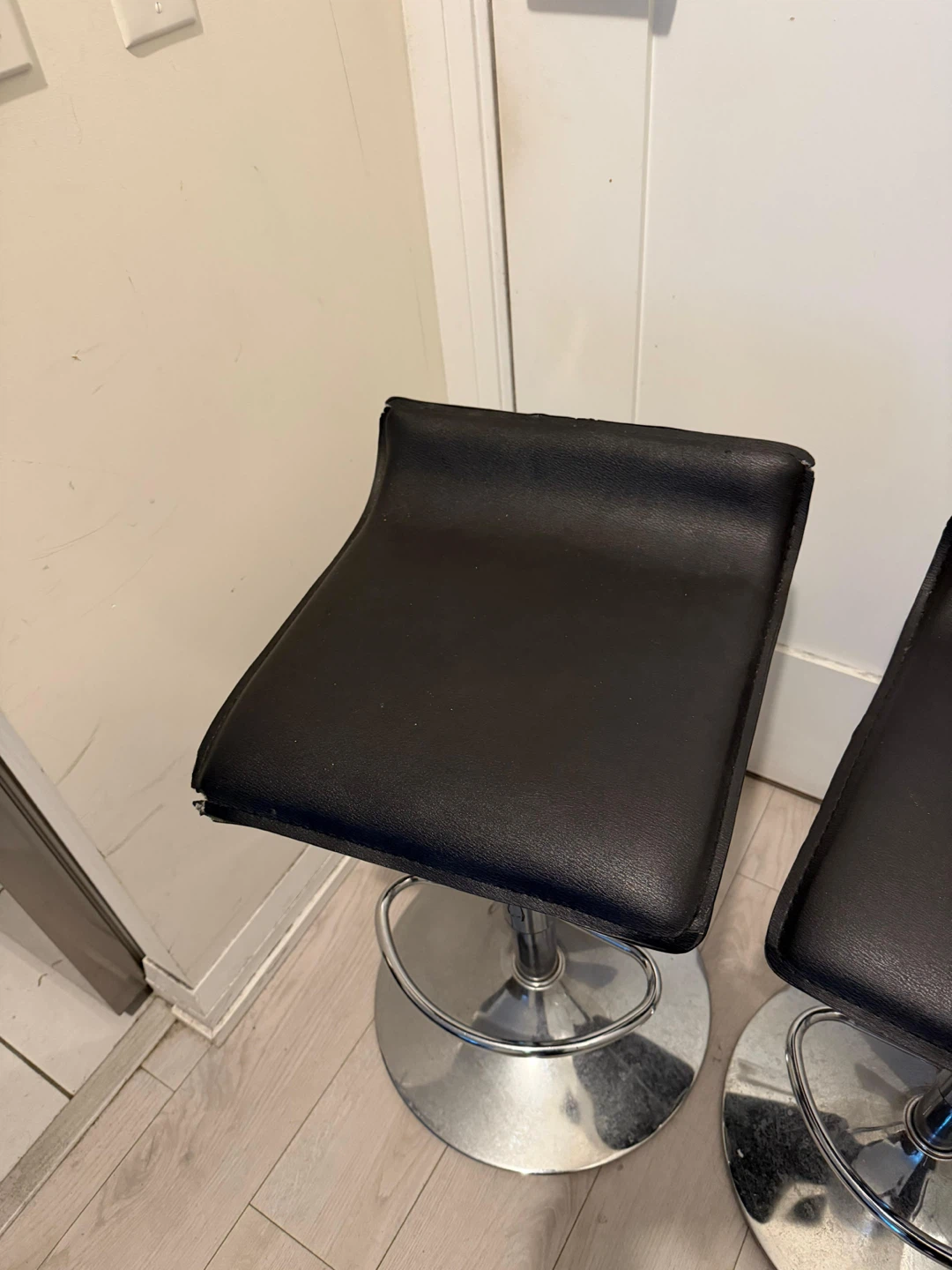 2 Black Faux Leather Bar Stools with Chrome Base - photo 4